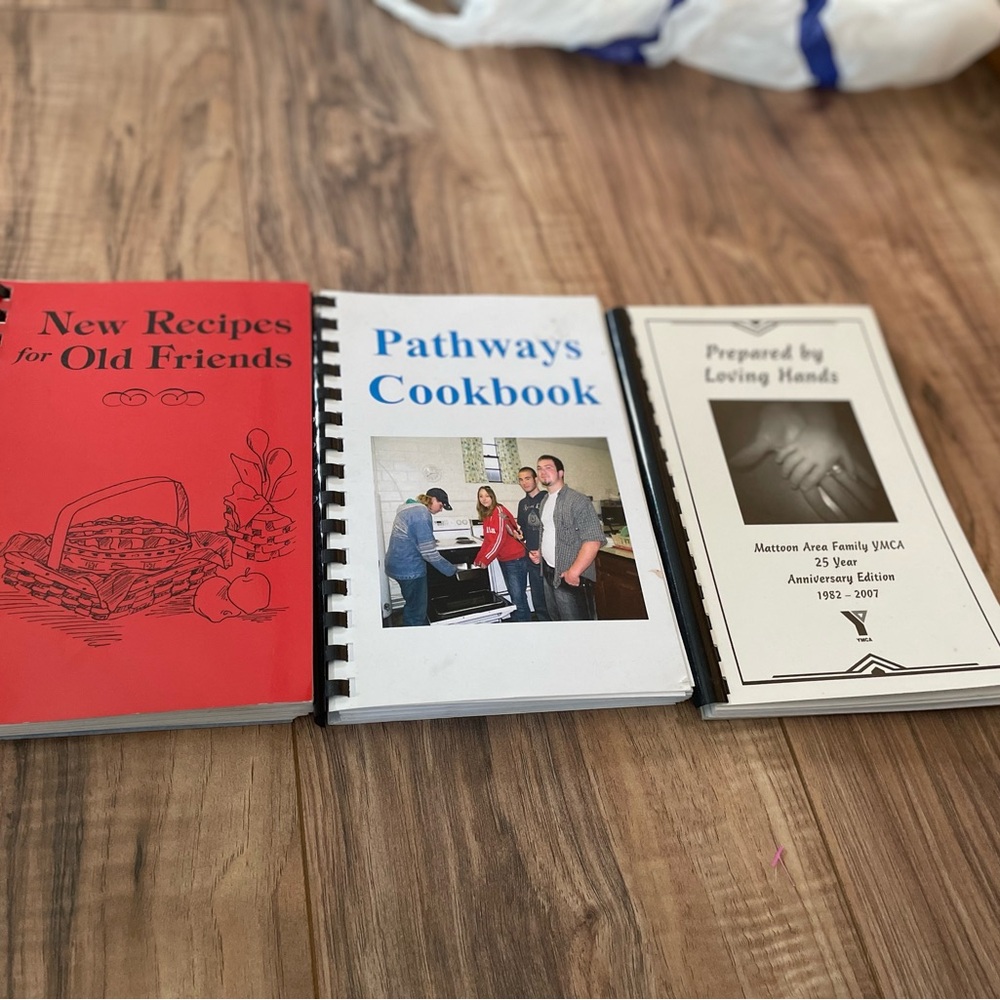 Unlisted Red and Blue Cookbooks for Kitchen Enthusiasts